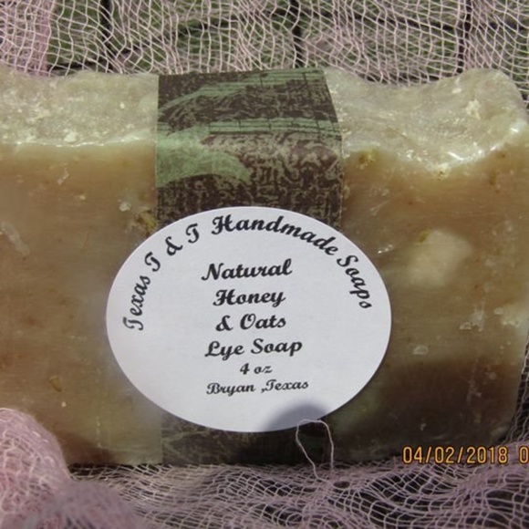 All Natural Oatmeal And Honey Hot Process Lye Soap - Picture 1 of 1